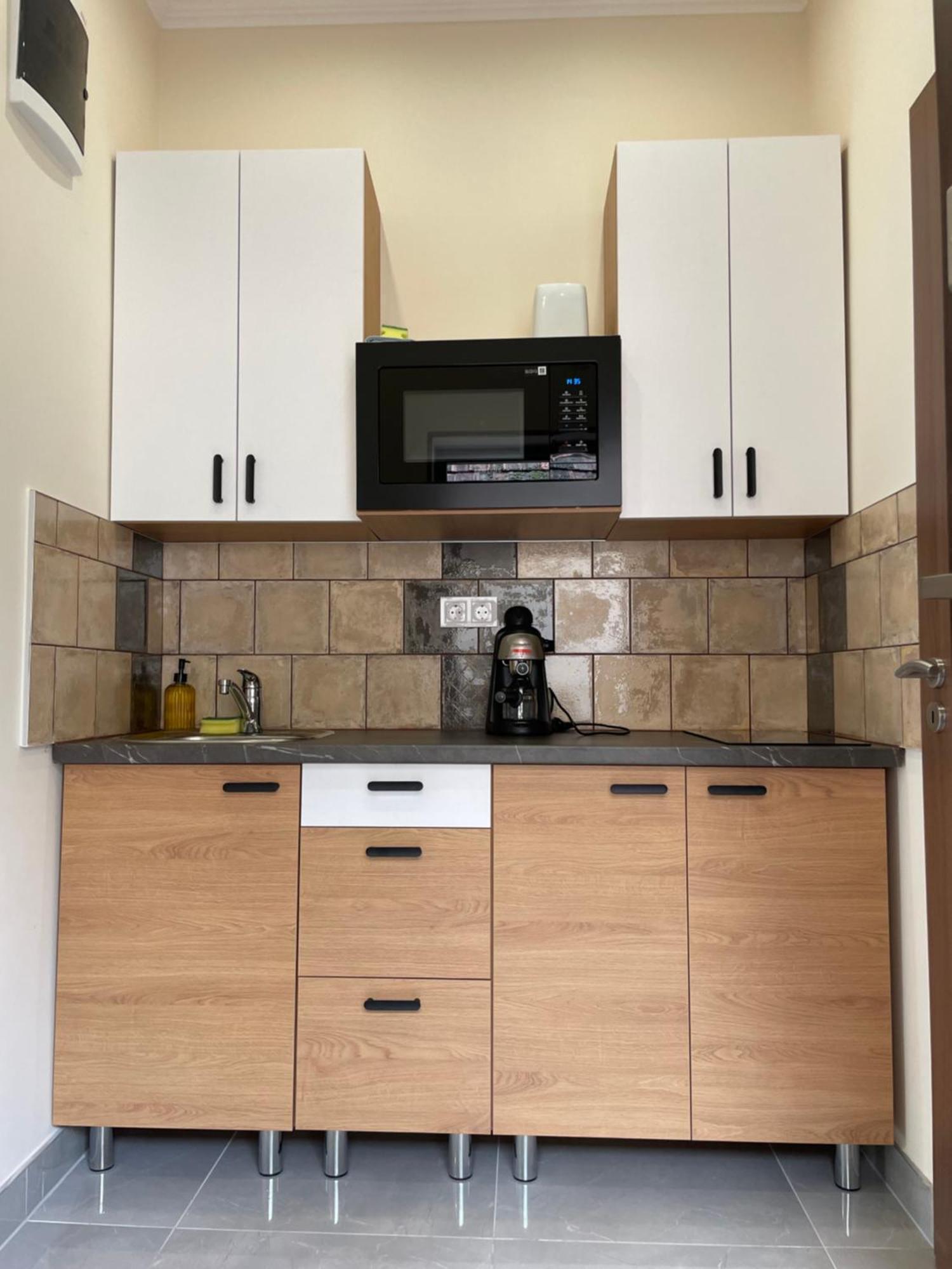 Kovacs Apartmanhaz キシュクンハラシュ 部屋 写真