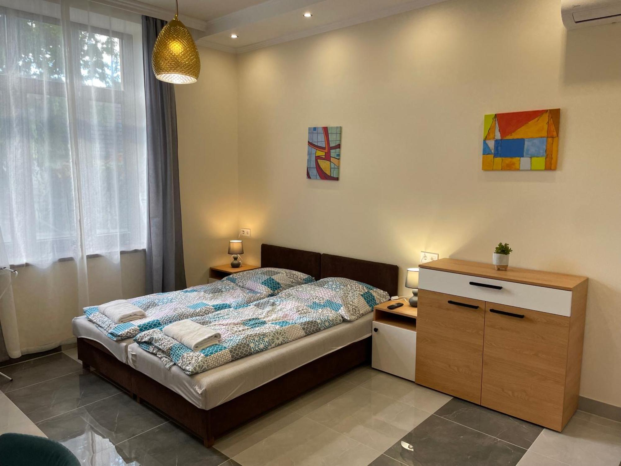 Kovacs Apartmanhaz キシュクンハラシュ 部屋 写真