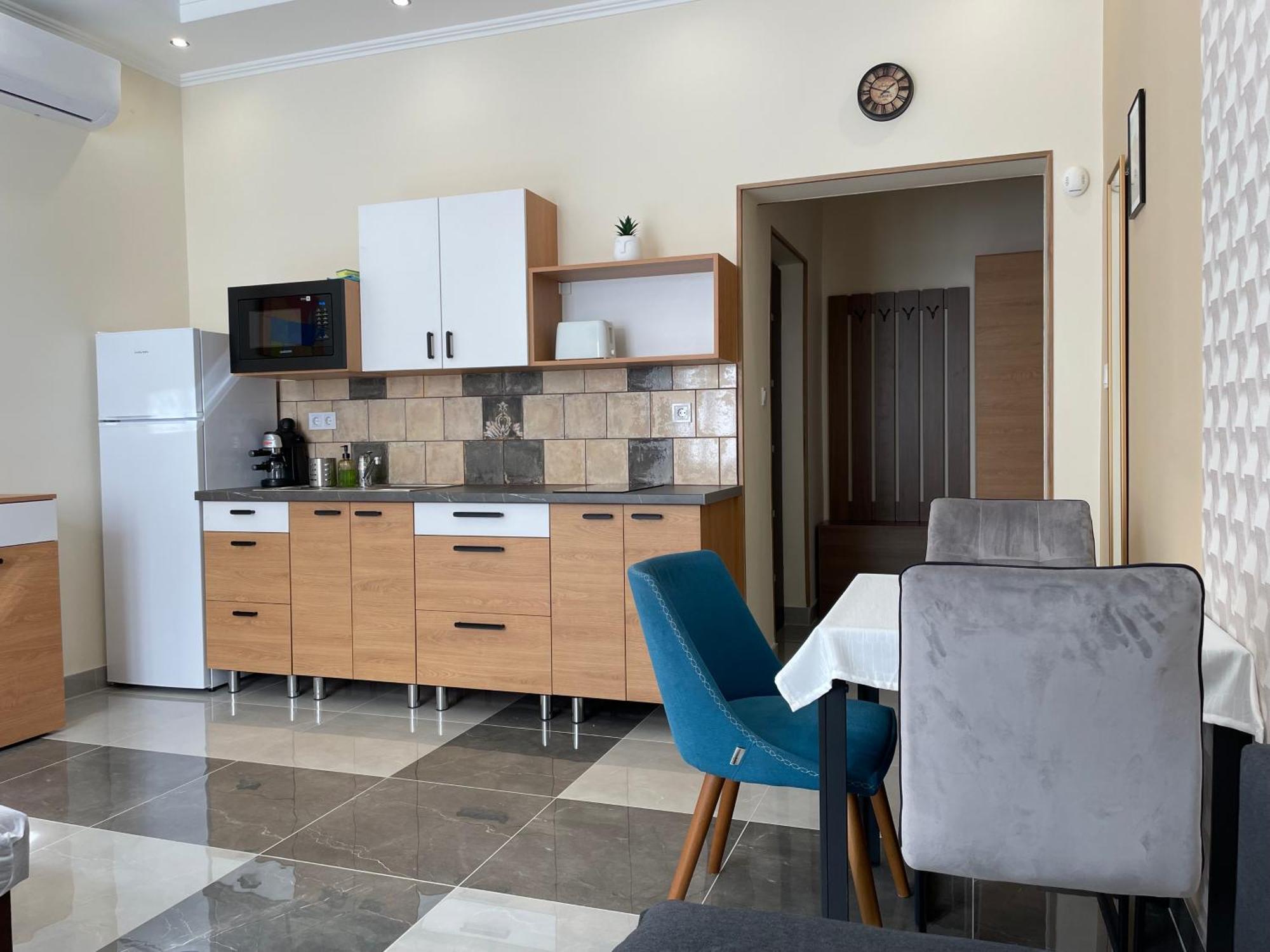 Kovacs Apartmanhaz キシュクンハラシュ 部屋 写真